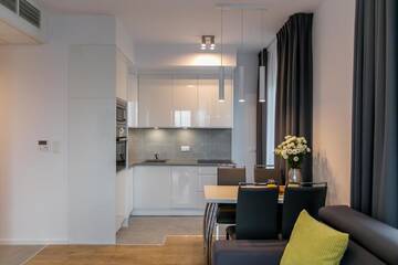 Фото номера Улучшенные апартаменты Апарт-отели Varsovia Apartamenty Kasprzaka г. Варшава 7