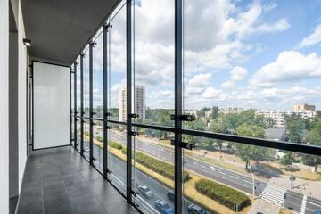 Фото номера Улучшенные апартаменты Апарт-отели Varsovia Apartamenty Kasprzaka г. Варшава 4