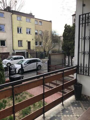 Фото номера Номер с кроватью размера «queen-size» и балконом Гостевой дом Rzym House г. Варшава 8