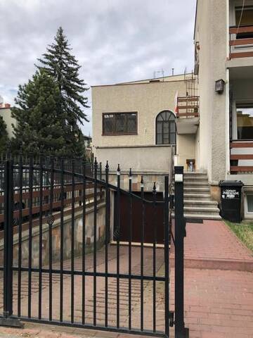 Фото номера Номер с кроватью размера «queen-size» и балконом Гостевой дом Rzym House г. Варшава 16