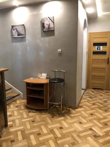 Фото номера Номер с кроватью размера «queen-size» и балконом Гостевой дом Rzym House г. Варшава 23