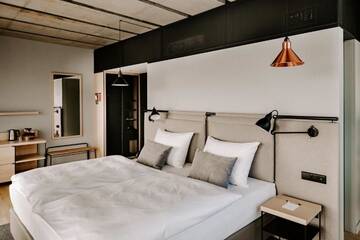 Фото номера Двухместный номер с 2 отдельными кроватями Отель Vienna House Mokotow Warsaw г. Варшава 9