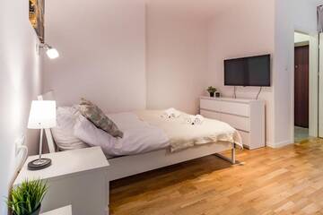 Фото номера Номер-студио Апартаменты Rent like home - Złota 65 г. Варшава 34