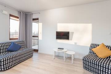 Фото номера Улучшенные апартаменты Апартаменты Chill Apartment г. Варшава 7