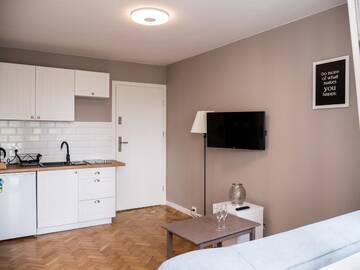 Фото номера Апартаменты с балконом Апартаменты Little Home г. Варшава 8