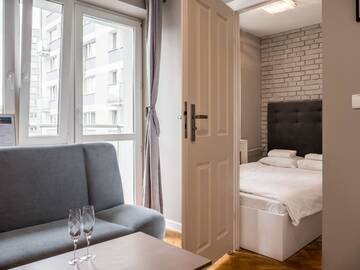 Фото номера Апартаменты с балконом Апартаменты Little Home г. Варшава 5