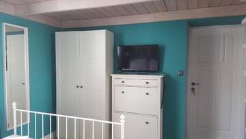 Фото номера Апартаменты-студио Апартаменты Apartament na Wilczej г. Варшава 9