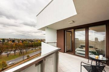 Фото номера Апартаменты с террасой Апартаменты Warsaw - Aparts - Manhattan Mokotów г. Варшава 4