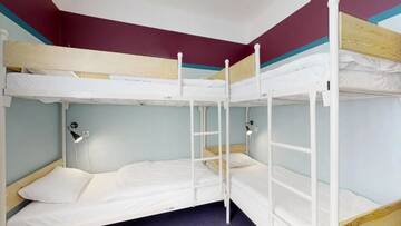 Фото номера Кровать в общем номере с 4 кроватями Хостелы Press Hostel г. Варшава 3
