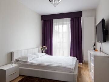 Фото номера Апартаменты Делюкс с 1 спальней Апартаменты Chopin Apartments - Platinum Towers г. Варшава 9
