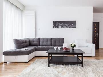 Фото номера Апартаменты Делюкс с 1 спальней Апартаменты Chopin Apartments - Platinum Towers г. Варшава 2
