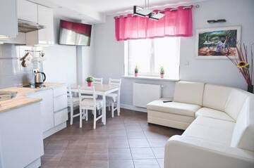 Фото номера Апартаменты с гидромассажной ванной Апартаменты Apartamenty Nad Jeziorkiem г. Варшава 10