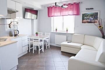 Фото номера Апартаменты с гидромассажной ванной Апартаменты Apartamenty Nad Jeziorkiem г. Варшава 6