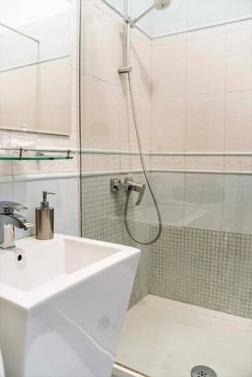 Фото номера Апартаменты Апартаменты Apartament Chmielna BIS г. Варшава 37