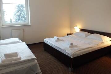 Фото номера Апартаменты Мотели Motel Subaru г. Варшава 2