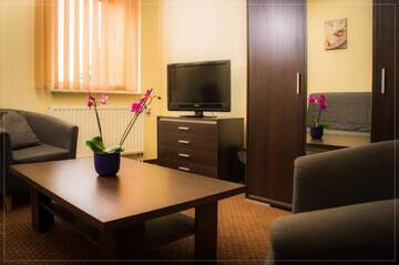 Фото номера Апартаменты Мотели Motel Subaru г. Варшава 8