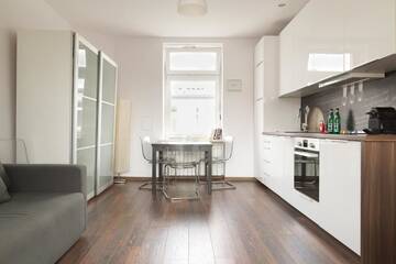 Фото номера Апартаменты с 1 спальней - Chmielna Street Апартаменты Apartament Chmielna by Your Freedom г. Варшава 19