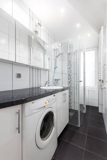 Фото номера Апартаменты с 2 спальнями - Zelazna Апартаменты Apartament Chmielna by Your Freedom г. Варшава 30