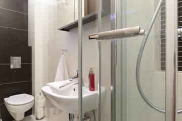 Фото номера Апартаменты с 1 спальней - Chmielna Street Апартаменты Apartament Chmielna by Your Freedom г. Варшава 22