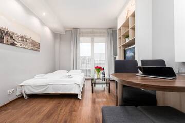 Фото номера Апартаменты с 2 спальнями - Zelazna Апартаменты Apartament Chmielna by Your Freedom г. Варшава 19