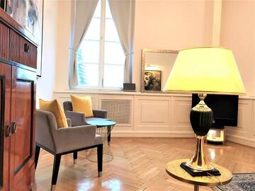 Фото номера Deluxe Suite with Old Town View Апартаменты Luxury Suites &amp; Apartments MONDRIAN UNESCO Old Town г. Варшава 15