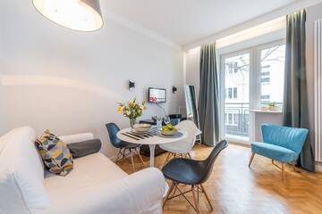 Фото номера Апартаменты-студио - 12, Poznańska Street Апартаменты P&amp;O City Center Apartments г. Варшава 3