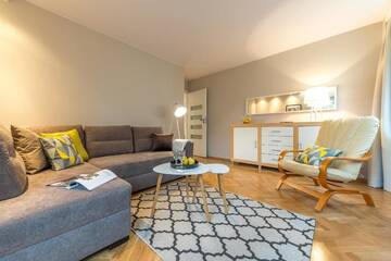 Фото номера Роскошные апартаменты с 1 спальней - Chmielna, 116/118 Апартаменты P&amp;O City Center Apartments г. Варшава 3