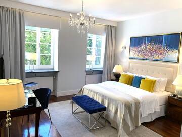 Фото номера Royal Suite (180 m2) Апартаменты Luxury Apartments MONDRIAN Old Town Market Square III г. Варшава 4