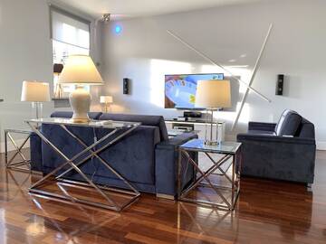 Фото номера Royal Suite (180 m2) Апартаменты Luxury Apartments MONDRIAN Old Town Market Square III г. Варшава 3