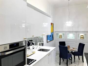 Фото номера Роскошный люкс с 2 спальнями и видом на старый город Апартаменты Luxury Apartments MONDRIAN Old Town Market Square III г. Варшава 18