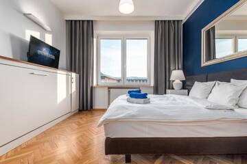 Фото номера Стандартный трехместный номер-студио Апартаменты Smolna Apartments by Your Freedom г. Варшава 32