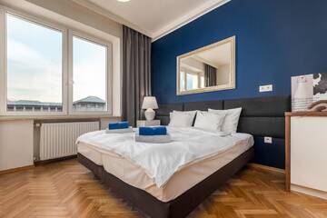 Фото номера Стандартный трехместный номер-студио Апартаменты Smolna Apartments by Your Freedom г. Варшава 12