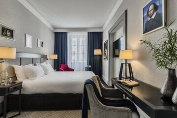 Фото номера Улучшенный двухместный номер с 1 кроватью Отель Teatro Hotel г. Варшава 7