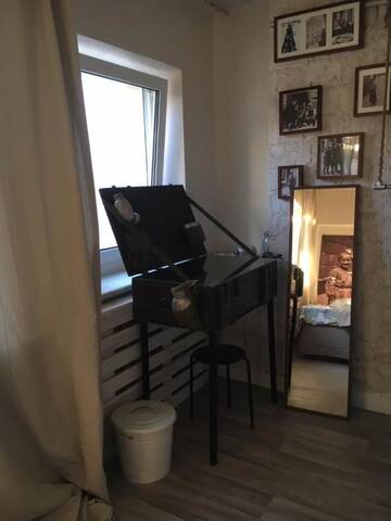 Фото номера Двухместный номер с 1 кроватью Проживание в семье Loft Guest House Nowy Świat г. Варшава 4
