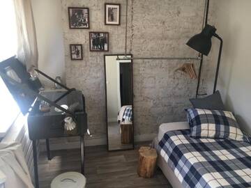 Фото номера Двухместный номер с 1 кроватью Проживание в семье Loft Guest House Nowy Świat г. Варшава 5
