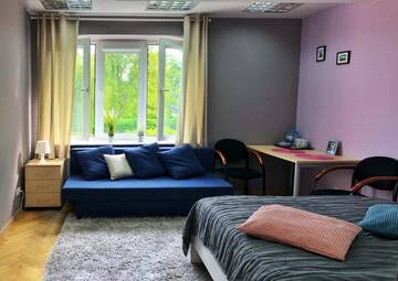Фото номера Семейный номер с видом на сад Отели типа «постель и завтрак» Gallery Hotel г. Варшава 6