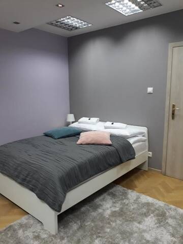 Фото номера Семейный номер с видом на сад Отели типа «постель и завтрак» Gallery Hotel г. Варшава 8