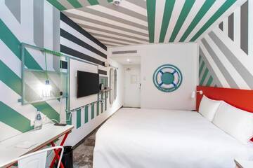 Фото номера Стандартный двухместный номер с 1 кроватью Отель ibis Styles Warszawa Centrum г. Варшава 19