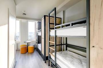 Фото номера Кровать в общем 6-местном номере Хостелы a&amp;o Warsaw Wola г. Варшава 2