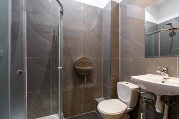 Фото номера Кровать в общем 8-местном номере для мужчин и женщин Хостелы Hostel Stara Praga Południe na Wiatracznej г. Варшава 5
