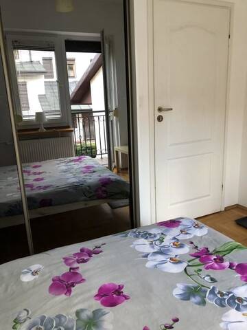 Фото номера Бюджетный двухместный номер с 1 кроватью Хостелы Nyva House г. Варшава 3