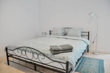 Фото номера Номер с кроватью размера «king-size» Отели типа «постель и завтрак» Lwowska Residence г. Варшава 18