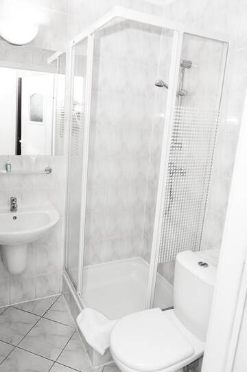 Фото номера Апартаменты с 1 спальней Апарт-отели Apartamenty Metro Wileńska г. Варшава 4