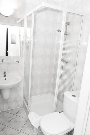 Фото номера Апартаменты с 1 спальней Апарт-отели Apartamenty Metro Wileńska г. Варшава 10