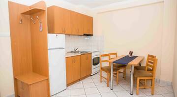 Фото номера Апартаменты с 2 спальнями Апарт-отели Apartamenty Metro Wileńska г. Варшава 8