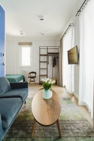 Фото номера Стандартный двухместный номер с 1 кроватью Апарт-отели No.4 Residence г. Варшава 2