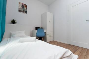 Фото номера Одноместный номер с общей ванной комнатой Проживание в семье Little Home - Krochmalna 58 г. Варшава 15