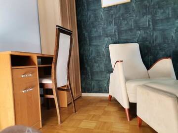 Фото номера Улучшенный одноместный номер Мини-отель V Hostel г. Варшава 4