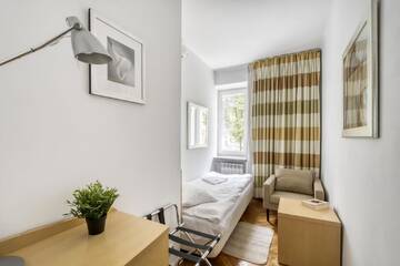 Фото номера Одноместный номер Делюкс Проживание в семье Mokotow Rooms Obrzeżna by 404 Rooms &amp; Apartments г. Варшава 9