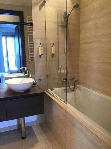 Фото номера Суперлюкс Апарт-отели Platinum Towers Hotel Apartments г. Варшава 7